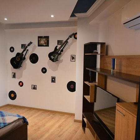 M@D Music Apartment Timişoara Exteriör bild